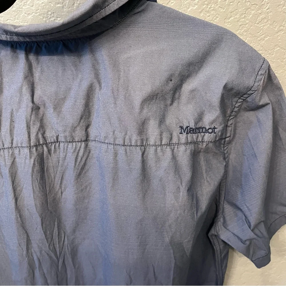 Marmot men’s shirt size Large blue ombre short sleeve button down outdoor hiking - Picture 8 of 10